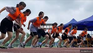 中国足球小将签约欧洲职业球员加工厂开启巴萨青训之旅